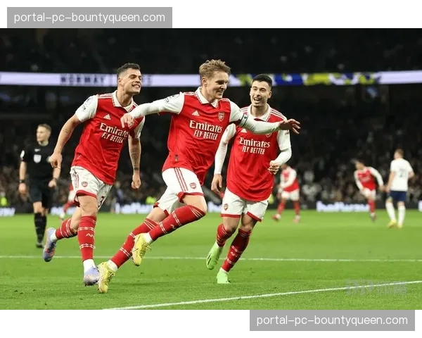 赛后分析：阿森纳年轻防线在争冠压力下暴露的经验问题