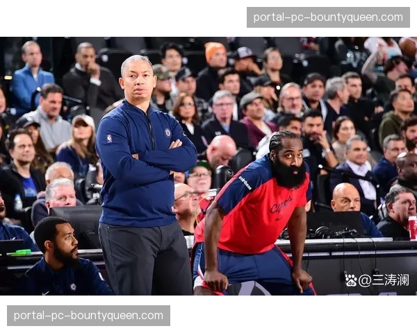 混合防守需要防守球员之间的高度配合与教练布置