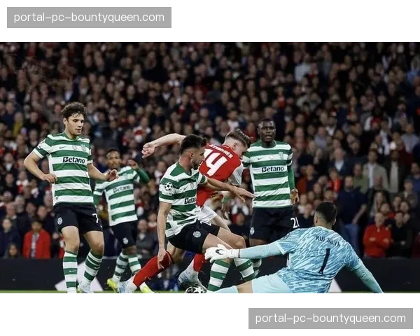 拜仁慕尼黑主场4-3绝杀皇马，总比分6-4挺进欧冠半决赛